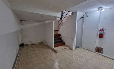 Local a la calle de 3 plantas en Retiro - Venta y Alquiler
