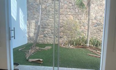 Venta de casa en Lomas del Bosque