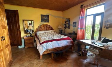 CASA EN VENTA CON VISTA A LA PEÑA DE BERNAL