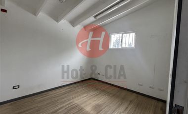 Local Comercial en Arriendo en Simón Bolivar