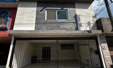Casa en renta en Valle del Contry, Guadalupe, Nuevo León