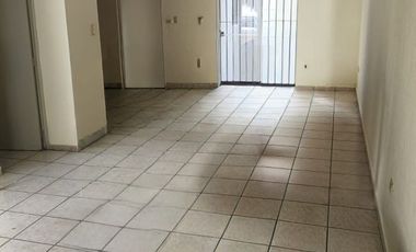 Venta de casa en fraccionamiento Montecarlo