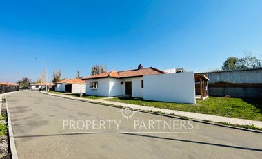 Santa Cruz, Casas Nuevas en Condominio