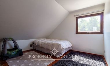 Se arrienda casa en sector parque Rojas Magallanes, cercano a cerro Panul.