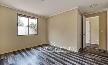 Casa acogedora en Condominio consolidado