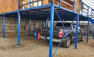 Propiedad comercial con galpón, Sector Bajos la Portada