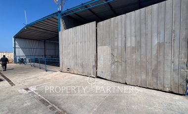Propiedad comercial con galpón, Sector Bajos la Portada