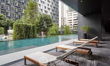 1-BR Condo at Noble Ploenchit near BTS Phloen Chit