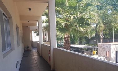 Departamento monoambiente, Las Campanillas, Pilar