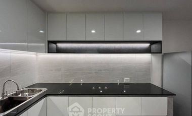3-BR Condo at Richmond Palace Condominium near BTS Phrom Phong