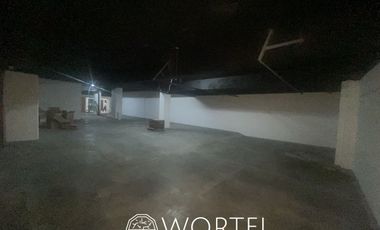 Renta Local Insurgentes | 240 m2 | Semi acondicionada