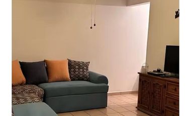 Casa en renta amueblada, Residencial Los Sabinos