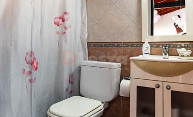 Casa de 3 ambientes con jardín y piscina - Lanús Oeste