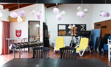 Casa de 3 ambientes con jardín y piscina - Lanús Oeste