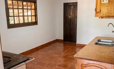 Casa en venta en Aristóbulo del valle sobre colectora