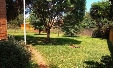 Casa en venta en Aristóbulo del valle sobre colectora