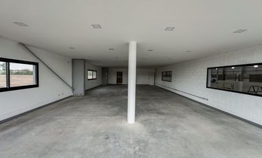 Alquiler - Depósito Nave Industrial 6000 m2- Parque Industrial Reconquista
