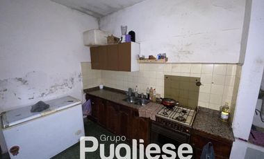 Locales   Casa en José C Paz