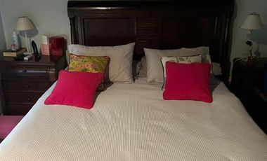Casa en venta en Marmol 3 ambientes con pileta y doble cochera