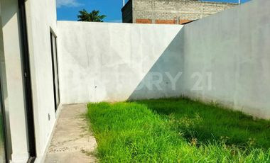 Se vende casa en Vista Volcanes, Villa de Alvarez, Col.
