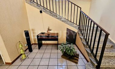 Venta de casa con departamentos en Puebla Col. Resurgimiento