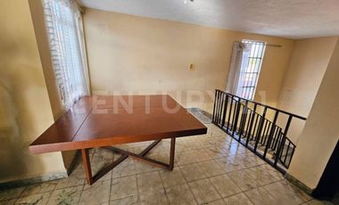 Venta de casa con departamentos en Puebla Col. Resurgimiento
