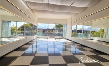 Local Comercial en Arriendo en Entre Vitacura y Las Hualtatas