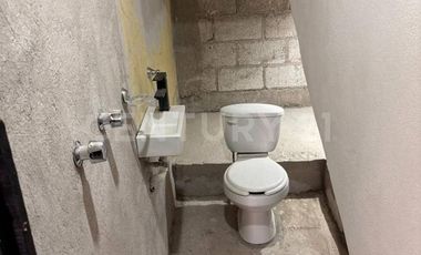 Renta de Local en Puebla zona Sanctorum.