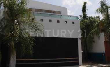 Casa en Renta en Residencial Esmeralda Norte, Colima