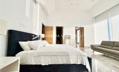 EMPIRE PENTHOUSE / SANTA MARIA / VENTA