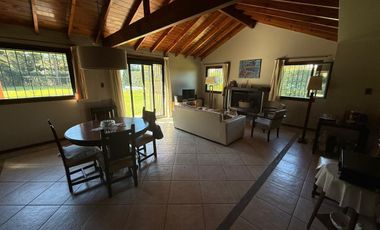 Casa a la venta en zona Highland park, Pilar