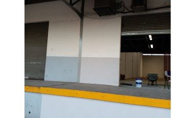 Bodegas 200 mts en alquiler Vía Tocumen -