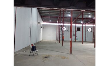 Bodegas 200 mts en alquiler Vía Tocumen -