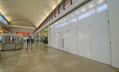 ARRAIJAN / WESTLAND MALL / LOCAL COMERCIAL / 465M / PLANTA BAJA