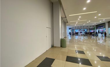ARRAIJAN / WESTLAND MALL / LOCAL COMERCIAL / 60M / PLANTA BAJA