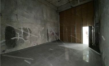 ARRAIJAN / WESTLAND MALL / LOCAL COMERCIAL / 50M / PLANTA BAJA