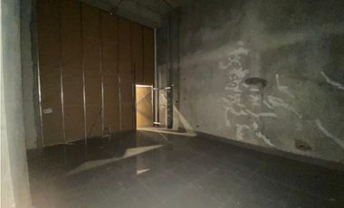 ARRAIJAN / WESTLAND MALL / LOCAL COMERCIAL / 50M / PLANTA BAJA