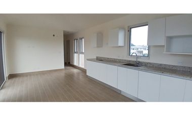Venta apartamento Penthouse Playa Caracol, Brisas del Mar, Chame