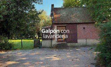 CASA 6 AMBIENTES EN VENTA, BARRIO LA RETAMA, MANZANARES