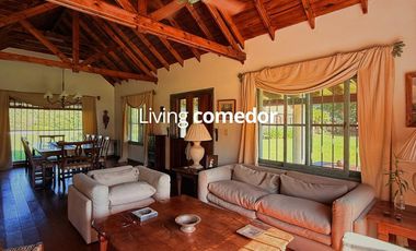 CASA 6 AMBIENTES EN VENTA, BARRIO LA RETAMA, MANZANARES