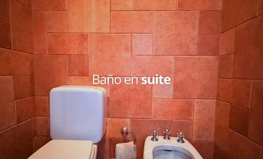 CASA 6 AMBIENTES EN VENTA, BARRIO LA RETAMA, MANZANARES