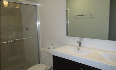 Vendo apartamento de 3 Recamaras PH Midrise - Woodlands