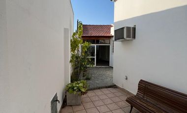 Casa 3 dormitorios  Zona Parque Paraná