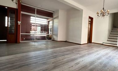 Casa 3 dormitorios  Zona Parque Paraná