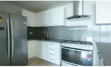 SEA Confiable Vende  PH The Regent Costa del Este 2R - 95mt2