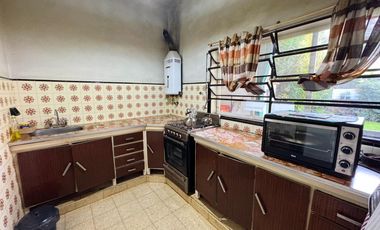 Casa en venta en Victoria ideal para modernizar