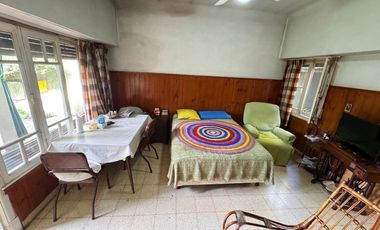 Casa en venta en Victoria ideal para modernizar