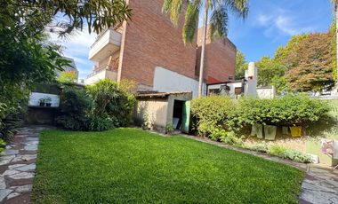 Casa en venta en Victoria ideal para modernizar