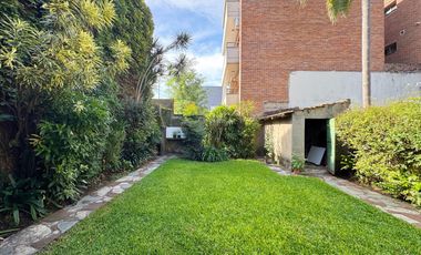 Casa en venta en Victoria ideal para modernizar