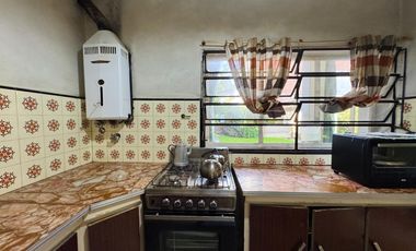 Casa en venta en Victoria ideal para modernizar